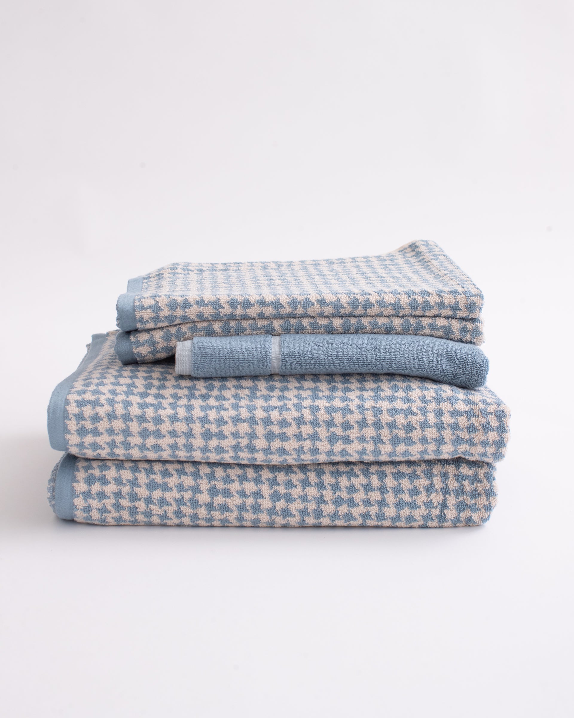 Houndstooth Hand Towel - Blue Haze