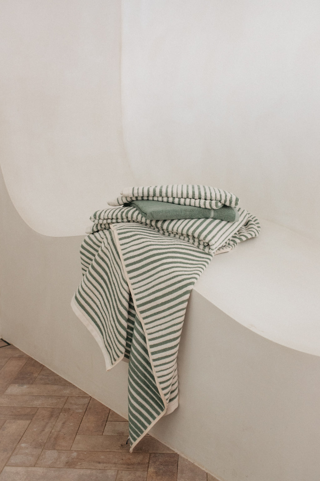Salento Stripe Sundown Bathroom Set - Cactus