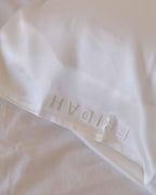 Cloud | Close up of the embossed Fridah logo on the edge of the case